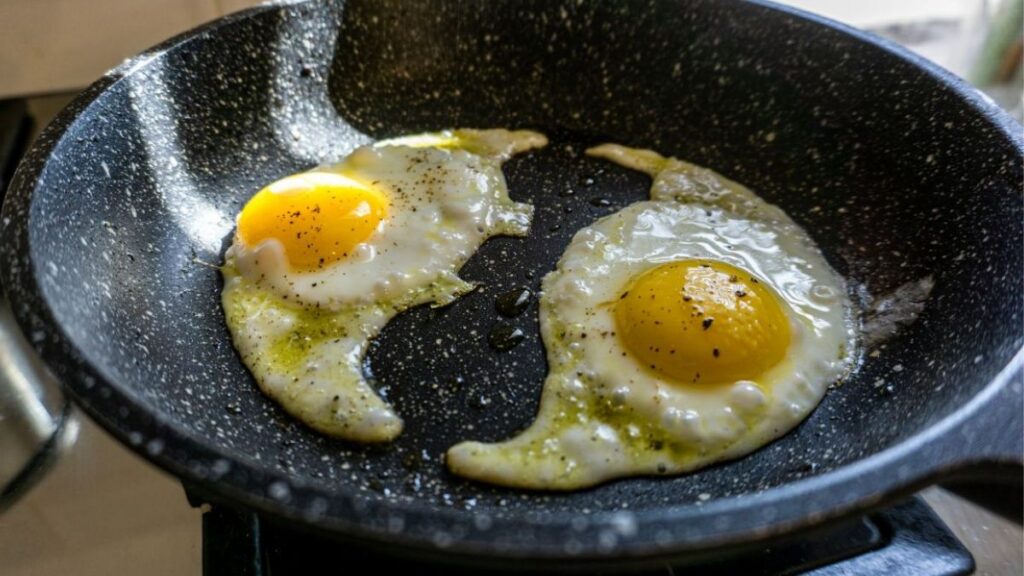 Tallow-Poached Eggs: Simple Method